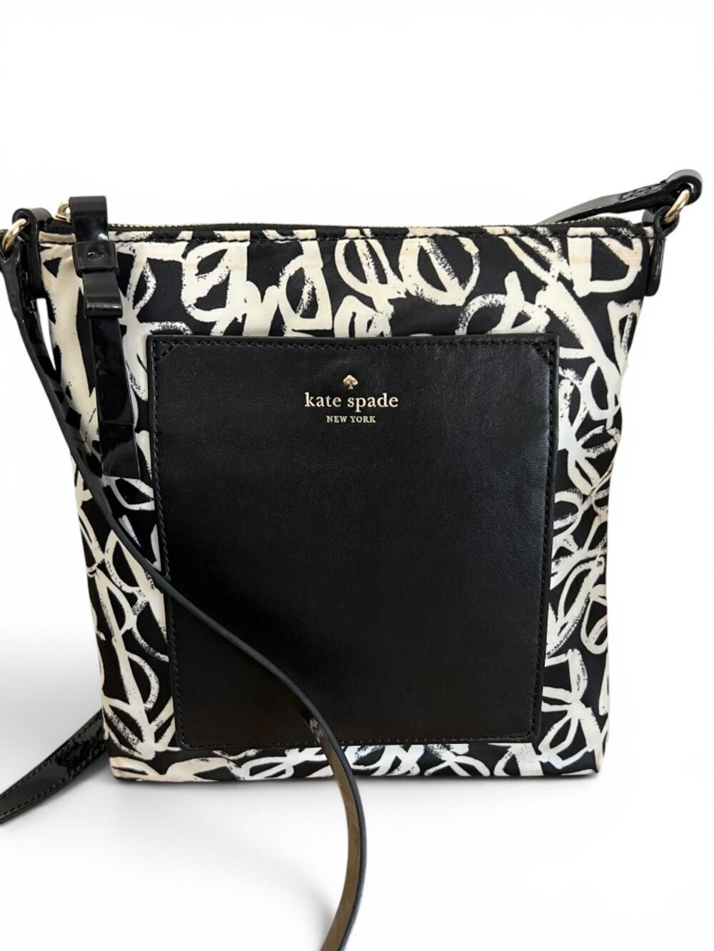 Kate Spade New York Aurelia Court Lenka Crossbody Bag in Black and Cream